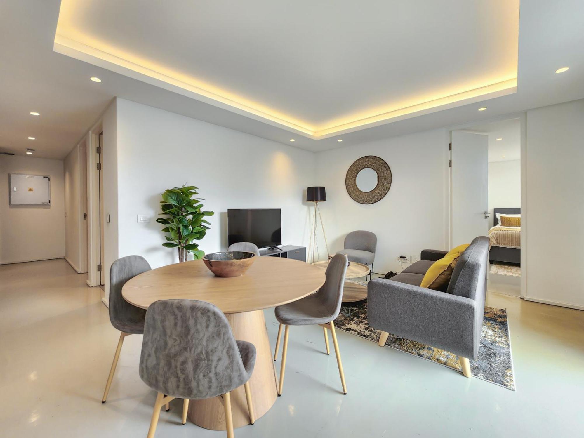 Elegant Minimalist In Vibrant Woodstock Cape Town